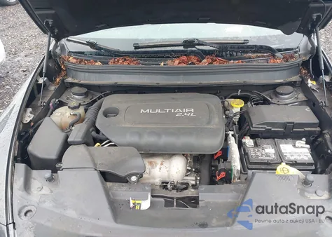 2018 Jeep Cherokee Latitude Tech Connect 4X4 from USA, damaged, VIN 1C4PJMCB7JD599098